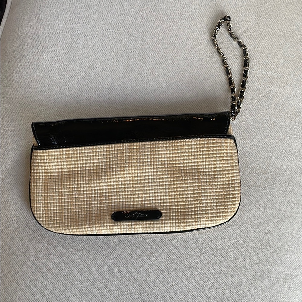 NWT Cole Haan Brielle Wristlet Black Patent/Straw - Picture 4 of 6